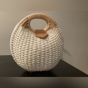Cream white round woven straw basket handbag
